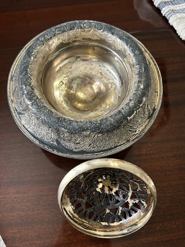 Wilcox S.P. Co International Silver Paisley Holloware Centerpiece w/Frog Lid 819 - Picture 6 of 10