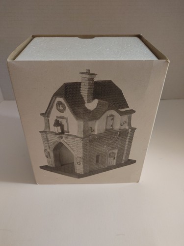DEPT 56 GATE HOUSE, HERITAGE VILLAGE COLLECTION  #55301 1992 Retired X1 - Picture 1 of 9