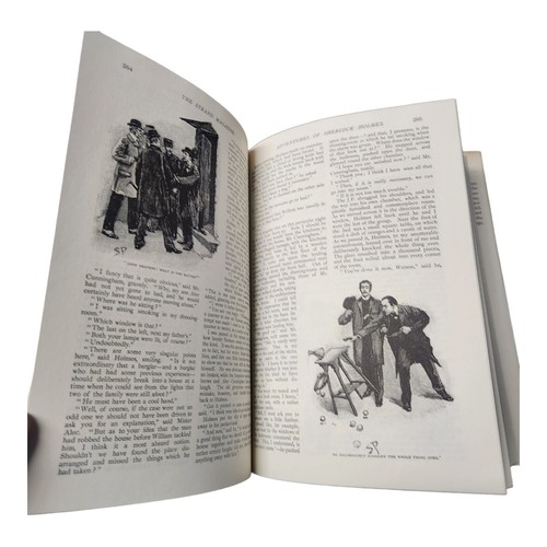 Very Good, The Original Illustrated Sherlock Holmes: 37 Short Stories and a Nove - Imagen 10 de 10