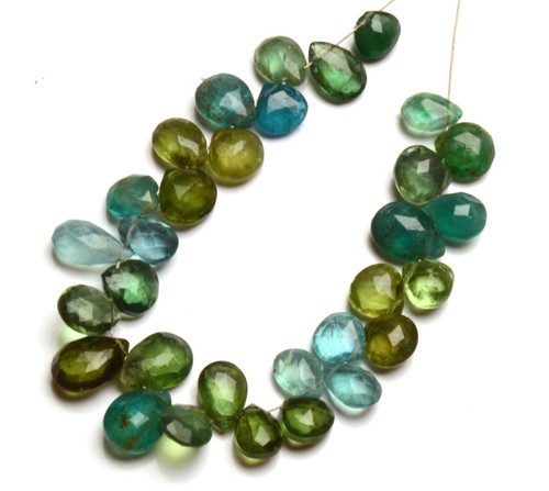 Gemas de apatita arco iris natural 8x6 a 10x7 mm tamaño pera cuentas briolette hilo de 6" - Imagen 2 de 4
