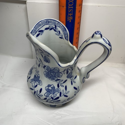 Andrea by Sadek 6 Inch Blue and White Vintage Creamer Very Collectible Item.. - Picture 8 of 12