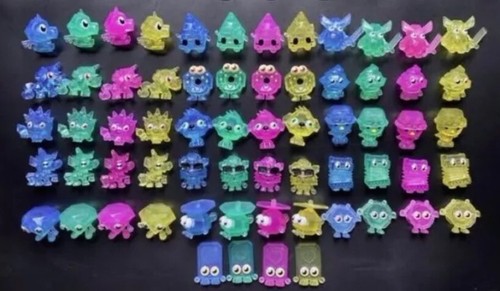 MOSHI MONSTERS sehr seltenes Set ☆ x 64 Rox Moshis ☆ rosa ☆ gelb ☆ blau☆ grün sehr guter Zustand