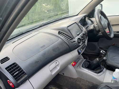 2006Mitsubishi L200 2.5DI-D CR 4WD plus cab* - Picture 6 of 13