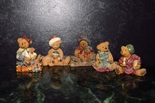 Boyds Bears Lot Christmas Decor Bearstone 10th Anniversary Bailey's Ol' Trunk