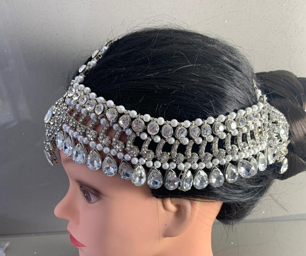 Stunning Jhumar Joomar Hair Jewellery Matha Tika Passa Bollywood Indian Fashion | eBay Stunning Jhumar Joomar Hair Jewellery Matha Tika Passa Bollywood Indian Fashion | eBay
