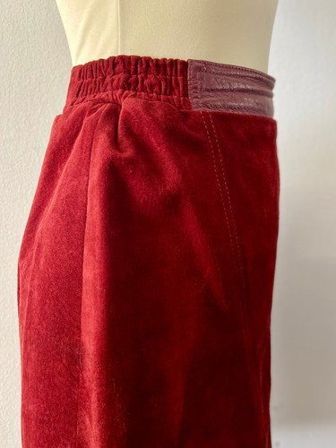 Vintage 80s Dark Red Suede Women's Jacket with matching pants and skirt | Size S - Foto 7 di 12