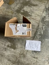 Siemens UAT-1 1 Phase Meter Socket 135 Amps 600VAC