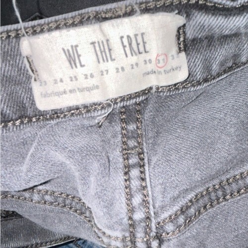 Free People schwarze bestickte Girlfriend Jeans Gr. 31 roher Saum - Bild 9 von 12