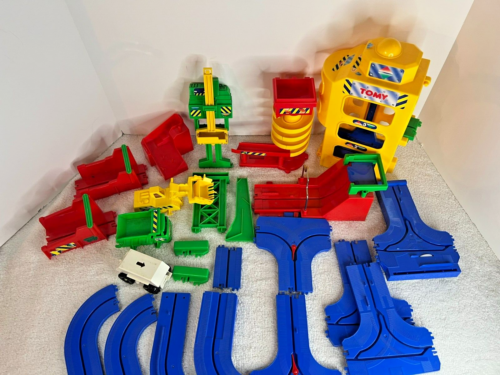 1994 TOMY Big Big Loader 5003 Not complete set - Picture 2 of 24