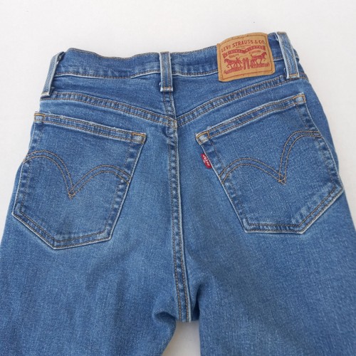 Levis Wedgie Straight Distressed Jeans-Size 25-Button Fly-Medium Wash-Mid Rise - Picture 7 of 11