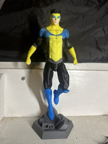 invincible Figure 11” Tall - Picture 2 of 9