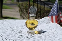 Avon Vintage 1964 Half-ounce Unforgettable Avon Vintage 1964 Half-ounce Unforgettable