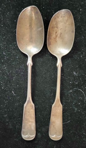 Two Antique WM. A. Rogers Company 8"  Silverplate Serving Spoon's - Picture 1 of 10