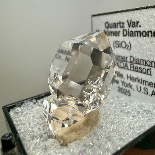5.80 g A+ Grade Herkimer Diamond Gem Cluster w/ Rainbows, Nearly Flawless! - Picture 8 of 20