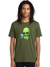 Alien-Holding-Broken-Phone Mens Graphic Tee, 100% Cotton, Casual Summer Wear