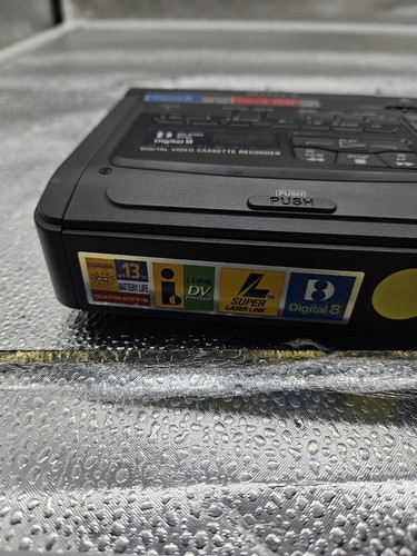 Sony GV-D200 Digital8 Hi8 8mm Video Recorder Player Transfer Deck GVD200 - Picture 2 of 10