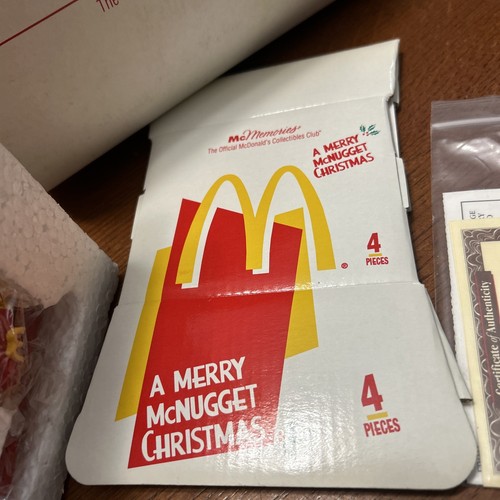 McMemories "A Merry McNugget Christmas" 30626 Ornamente McDonald’s Sammlerstücke - Bild 4 von 10