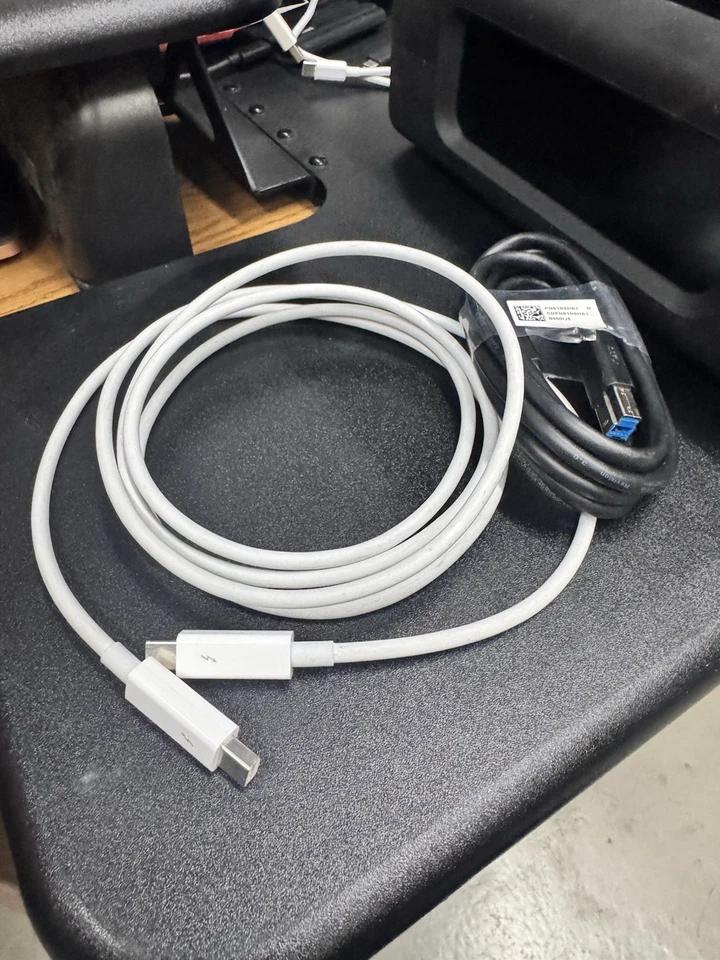 Sony Professional RAID 6TB Model PSZ-RA6T External Hard Drive USB/Thunderbolt 2 - Image 3 of 4