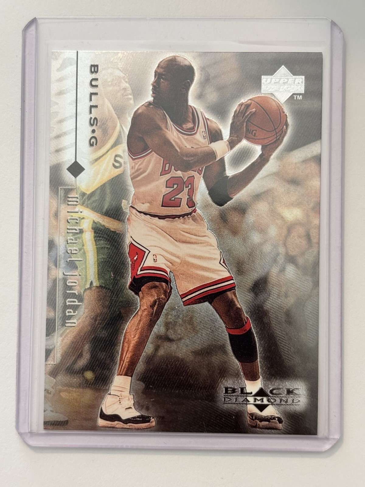 1998-99 Upper Deck Black Diamond - Michael Jordan #10 Base Set Chicago Bulls