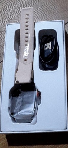 Snoopy Apple Watch 41/40Mm Pink Band And Case - Picture 2 of 2