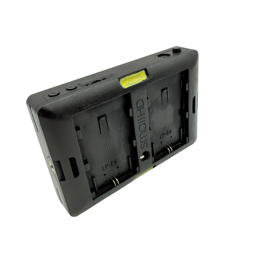 SmallHD DP4 4.3" On-Camera LCD DSLR Cinema Field Monitor w/ Power Cord - Image 4 of 4