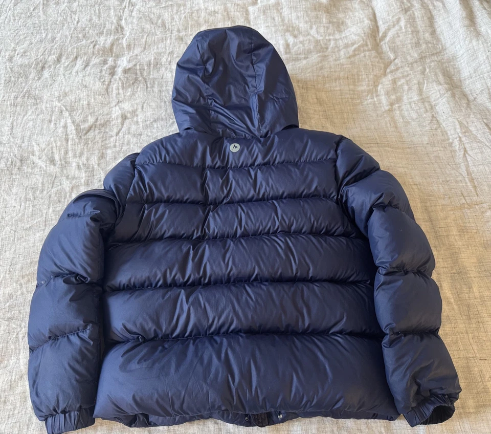 Chaqueta con Capucha Marmot Guides, Niños Talla L, Relleno 700, Azul Marino Ártico Puffer Foto 2 de 4