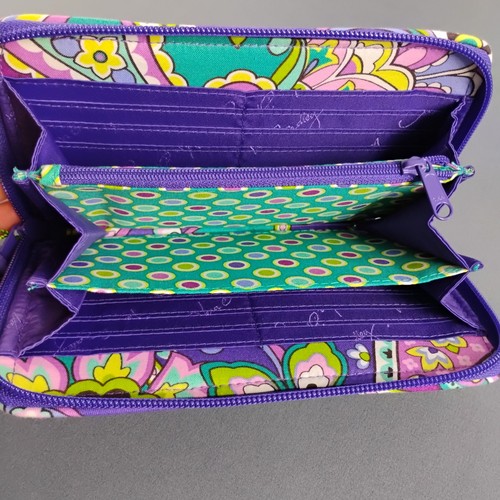 Portafoglio Vera Bradley Zip-Around Floreale Cotone Morbido NUOVO - Foto 4 di 10