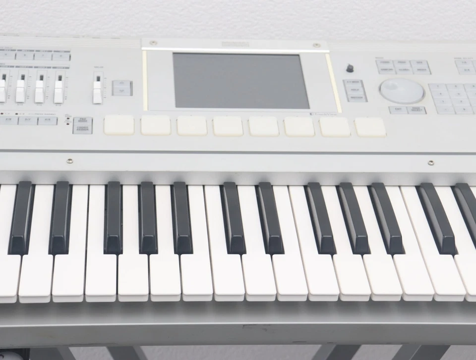 Korg M3 - 61 Tasten Synthesizer + EXB-M256 + 1 Jahr Gewährleistung - Bild 4 von 4