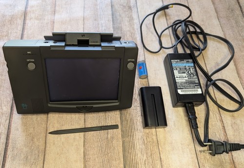 General Magic Data Rover 840F Vintage PDA WORKS New Battery AC touch screen