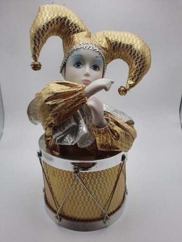 Music Box With Motion Jester/Clown In Drum. - Picture 1 of 8