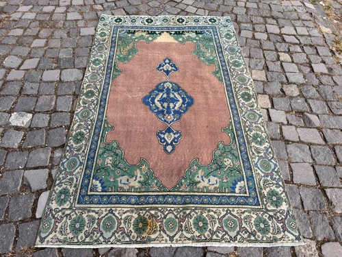 Wool rug, Area rug, Vintage rug, Turkish rug, Bohemian rug 3,4 x 5,7 ft - Picture 4 of 10
