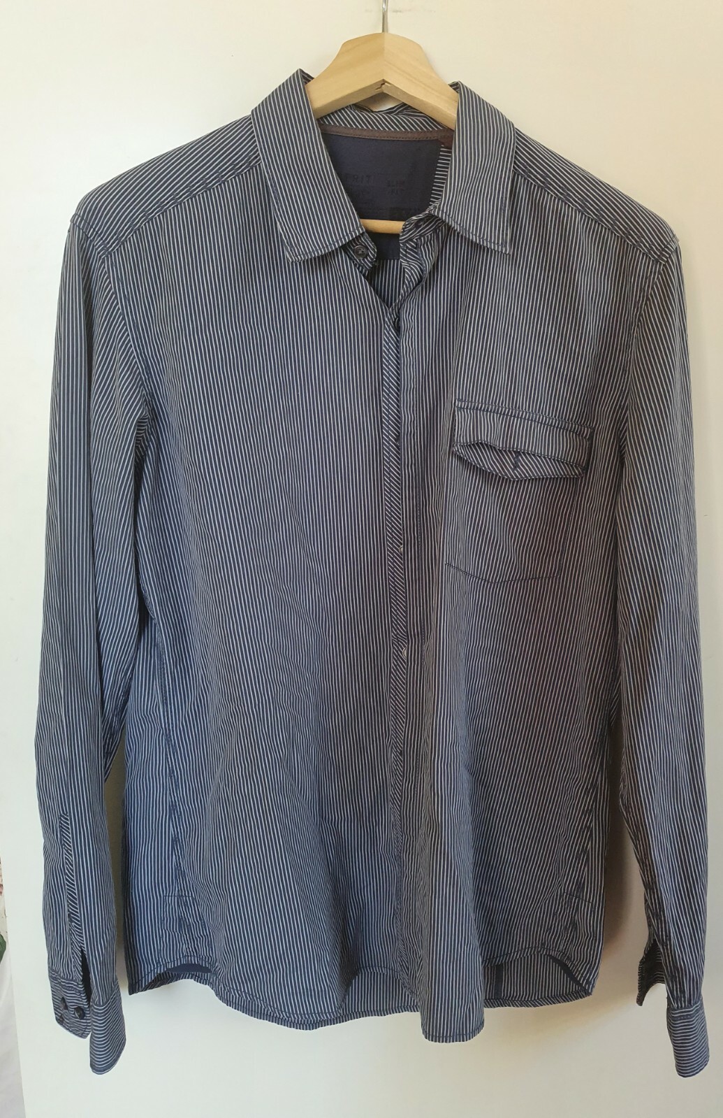 Picture 1 of 5