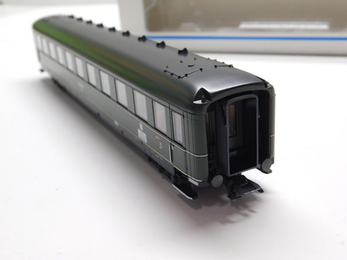 HO Scale Marklin 43221 DRG German State 3rd Class Coach Passenger Car #19 347 - Picture 7 of 18