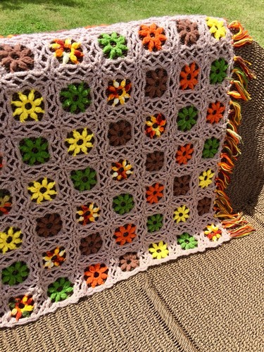 Afghan Hand Crochet Floral Blanket Throw Granny Square Orange Green 70x39" VTG - Picture 8 of 10