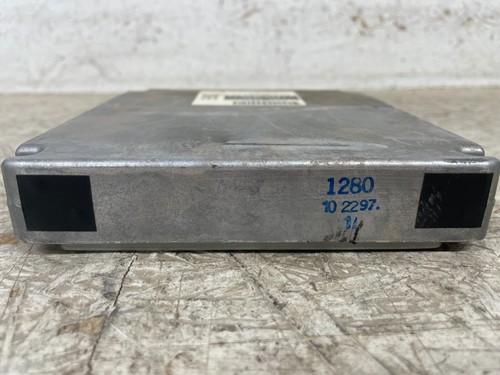 1998 TOYOTA TACOMA 2.7L 3RZ-FE M/T  4WD 4X4 ENGINE COMPUTER ECU 89661-04371 - Picture 8 of 16