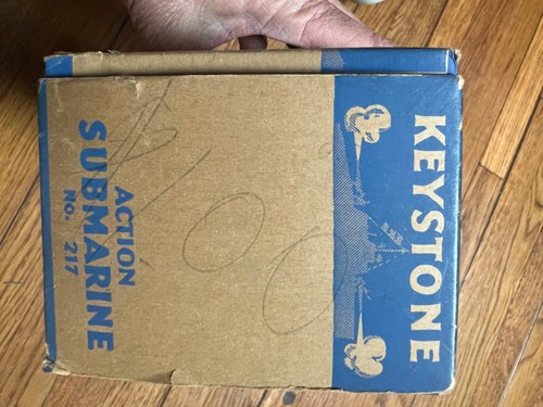 Keystone Action  Submarine #217  with 2 torpedo’s and target Ship, Orig. Box - Picture 19 of 21