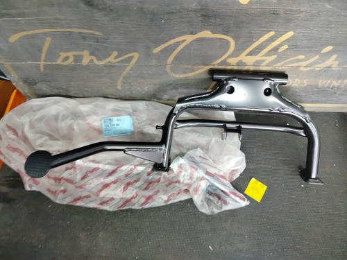 TO-R1054 - CAVALLETTO CENTRALE COMPLETO MALAGUTI MADISON 250 - COD. 158.049.99 - Foto 6 di 10