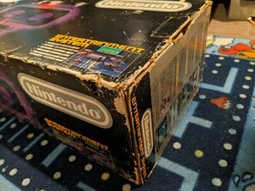 Original Nintendo (NES) Console Deluxe Set - ROB the robot, 2 controllers