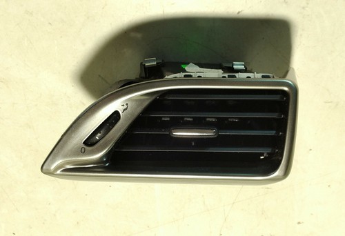 CHRYSLER YPSILON 2014 - OFFSIDE D/S FRONT - DASH  AIR VENT P/N 735482620 - Picture 1 of 7