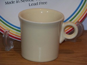 Fiesta-IVORY-10-oz-Ring-Handle-Mug