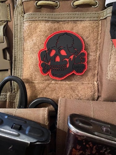 Parche PVC táctico militar moral "Cabeza de calavera" - Imagen 3 de 9