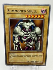 2002 YuGiOh TCG Summoned Skull Starter Deck Yugi SDY-004 Unlimited