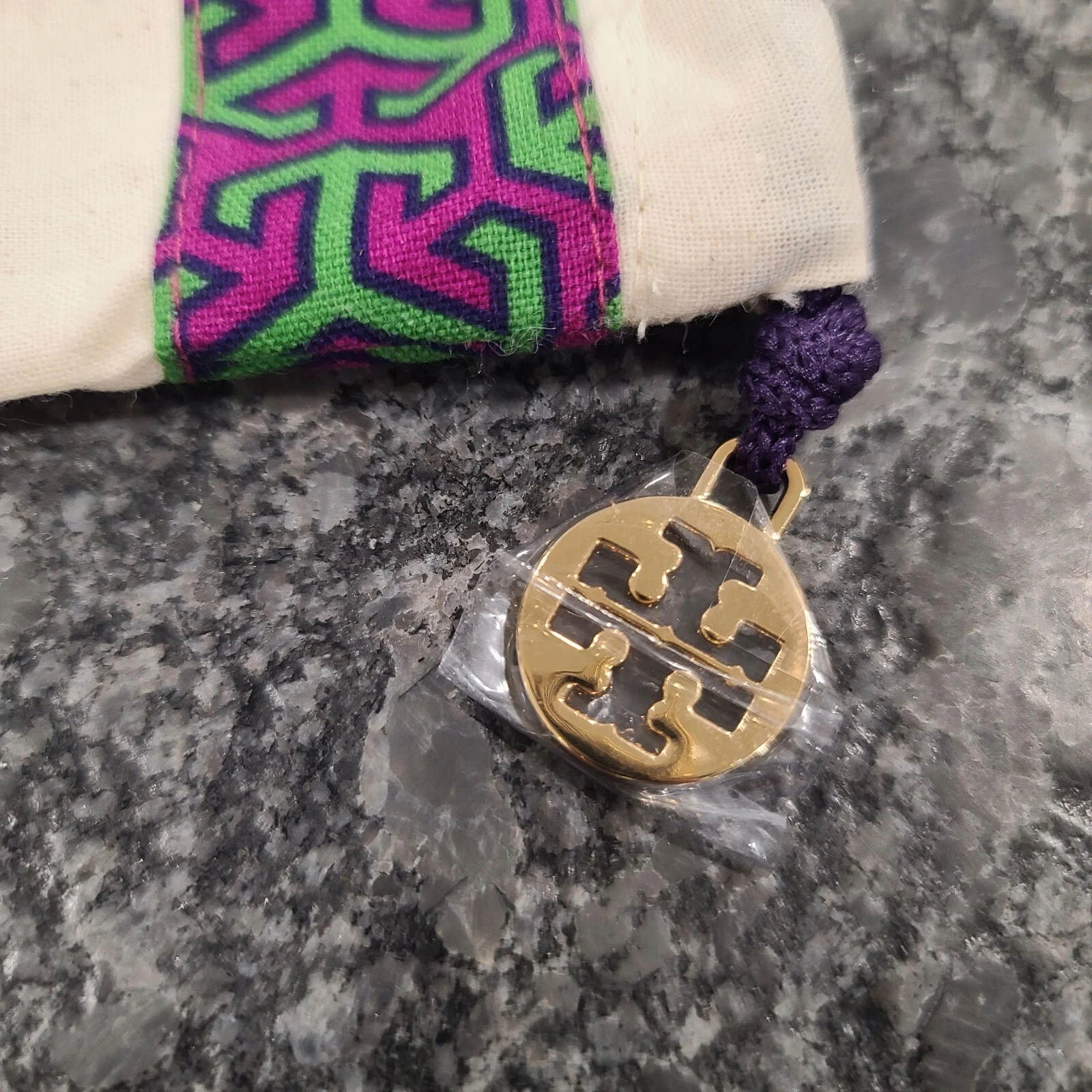 NUOVO Tory Burch Panno Polvere Sacchetto Coulisse Logo Charm 18" x 14" Borsa da Viaggio