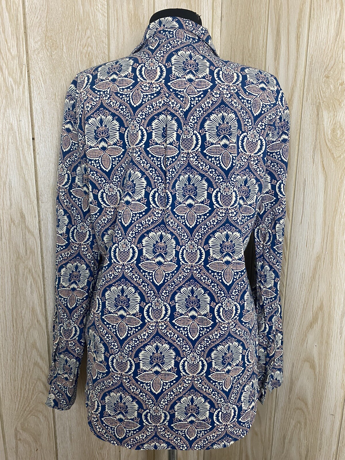 ROBERTA ROLLER RABBIT PRINTED BUTTON DOWN LONG SL… - image 3