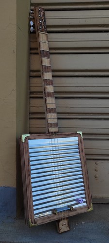 Washboard Electric Guitar 4tpv Cigar Box Matteacci's - Foto 6 di 6