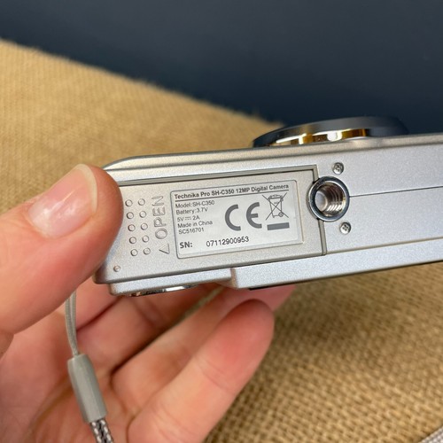 TECHNIKA PRO SH-C350 12MP 3X SUPER ZOOM COMPACT DIGITAL CAMERA SILVER W/CASE - Picture 7 of 7