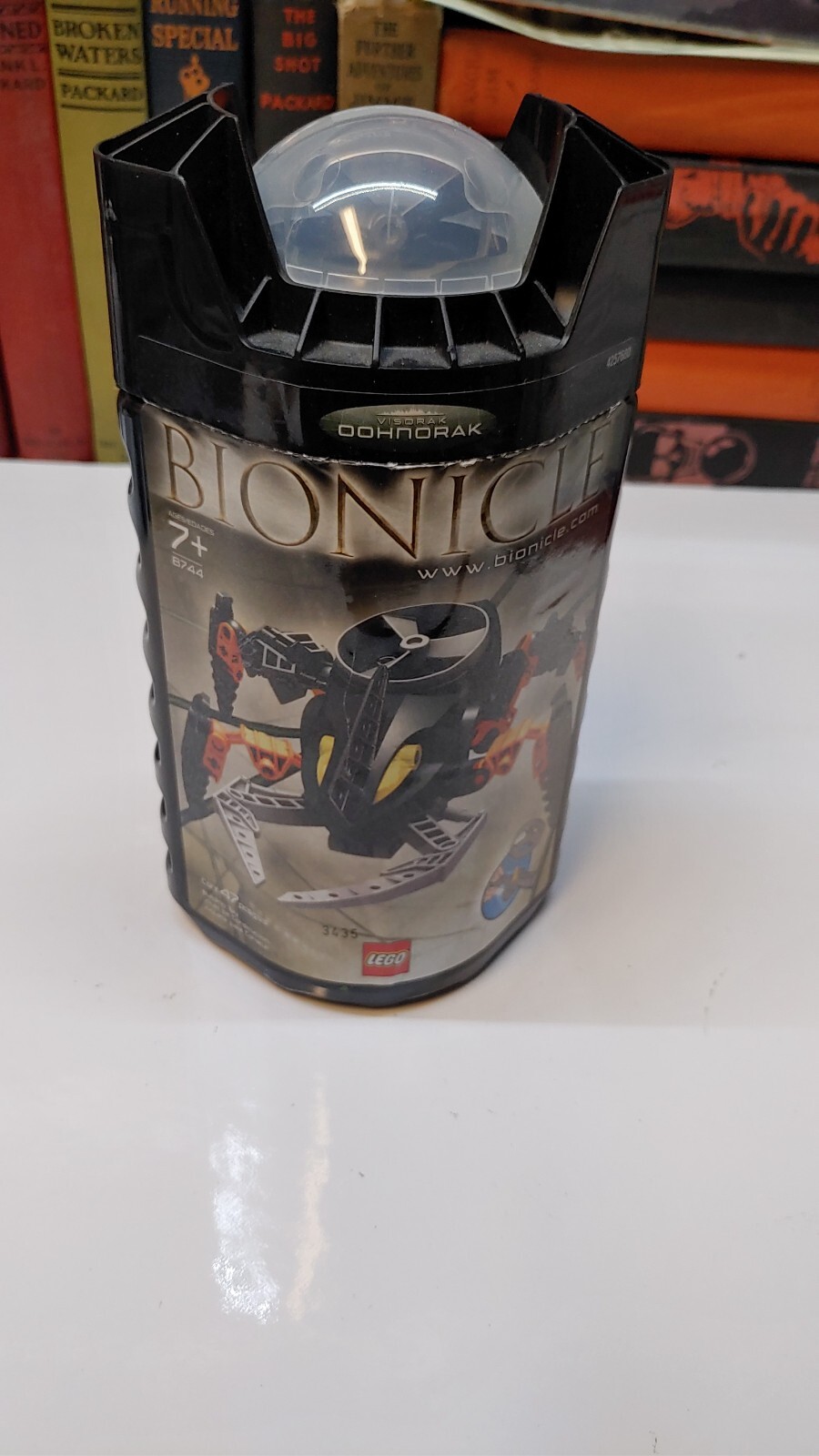 Vintage Open But Complete LEGO BIONICLE OONORAK