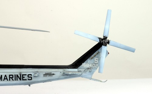 PreSale ProBuilt Model 1:48 USMC UH-1Y Venom - Picture 6 of 20