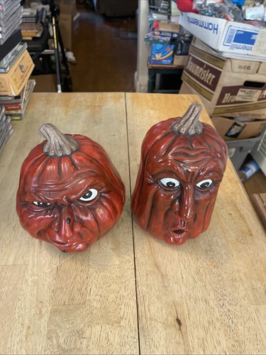 Set of 2 Vintage Scioto Halloween Ceramic Jack-O-Lantern Pumpkins 6" & 7"