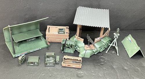 GI Joe ARAH Outpost Defender, Field Outpost & Machine Gun And Accessories